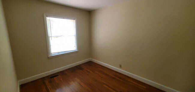 Foto del edificio - 2 Bedroom Duplex