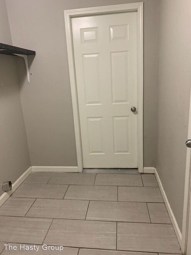 Foto del edificio - 3 br, 1.5 bath House - 8503 Hillcrest Rd