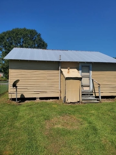 Building Photo - 1010 Louisa Ave