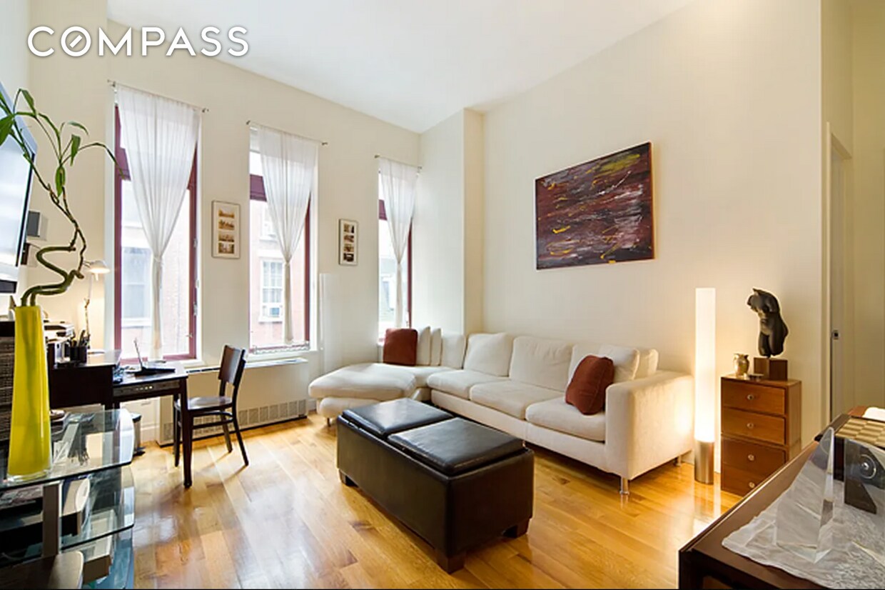 212323 S William St Unit 3E, New York, NY 10004 Apartment for Rent