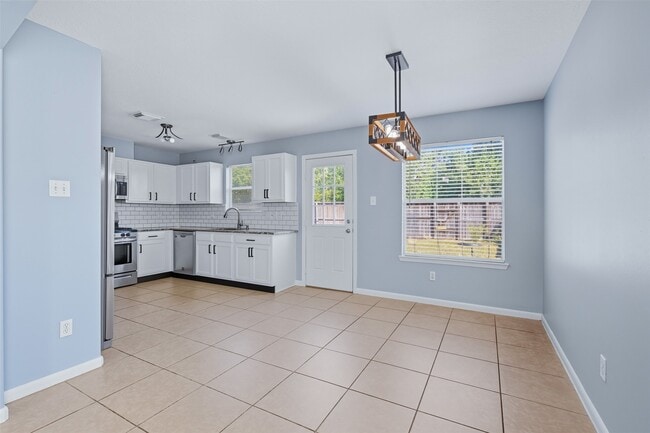 Building Photo - 15322 Brock Creek Way