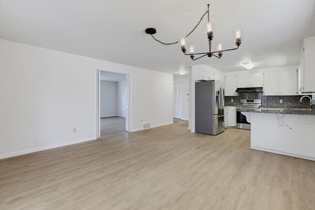 Foto del edificio - Renton Rambler with Huge Yard & RV/Boat Parking!