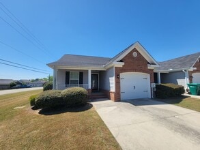 Building Photo - 801 Whispering Willow Ct