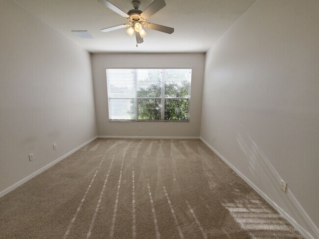 Foto del edificio - 4 Bedroom 2 Bath home in Hunter's Green/New Tampa