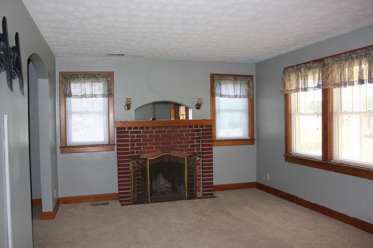 Primary Photo - Single Family Home for Rent in Grottoes
