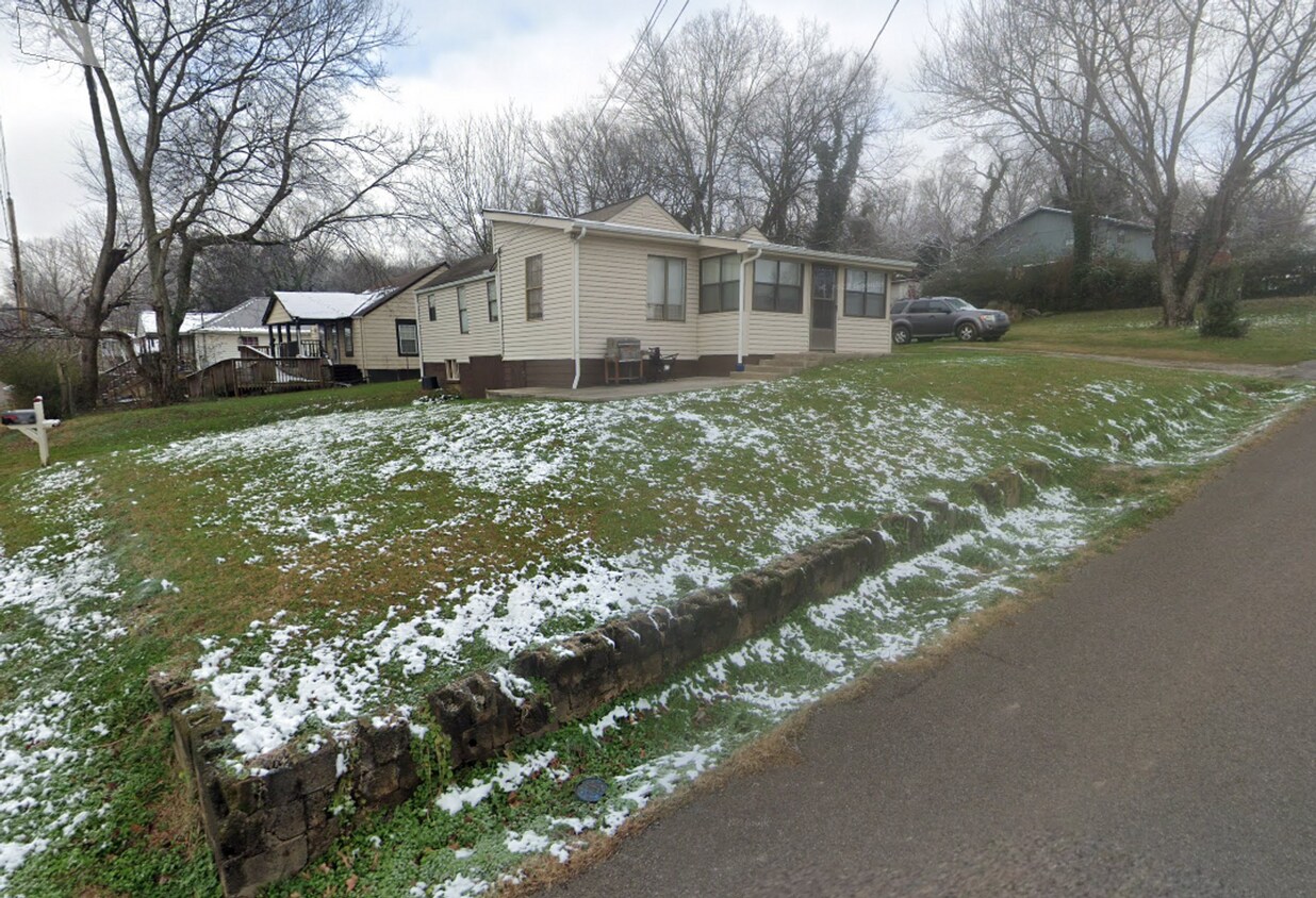 Primary Photo - 2 Bed/1 Bath House