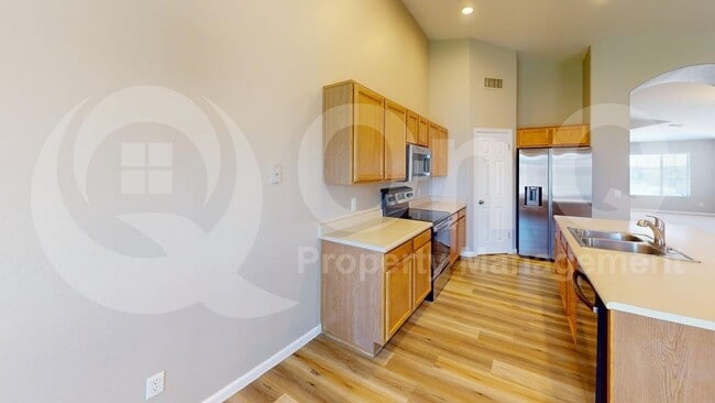 Building Photo - 4722 E Verbena Dr