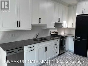 Building Photo - 1065 B St Clair Ave W
