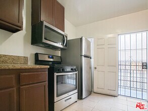 Building Photo - 3290 San Marino St