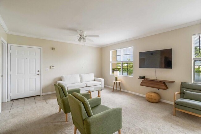 Building Photo - 1050 Villagio Cir