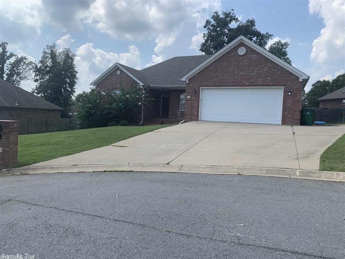 18 Sarah Beth Dr, Cabot, AR 72023 House for Rent in Cabot, AR