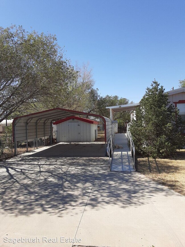 Building Photo - 2 br, 1 bath House - 1216 S. Lea