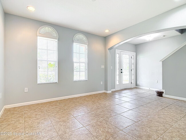 Building Photo - 860 Fiddleleaf Cir