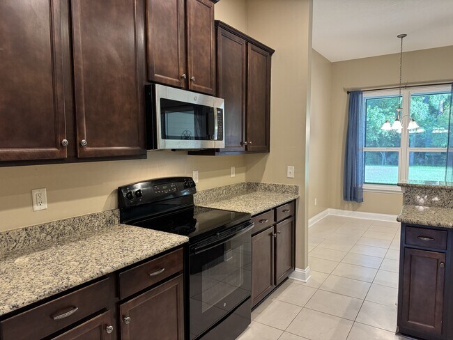 Foto del edificio - 79717 Plummer's Creek Dr
