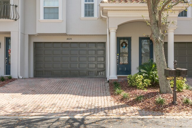 Photo - 4625 Overlook Dr NE Townhome