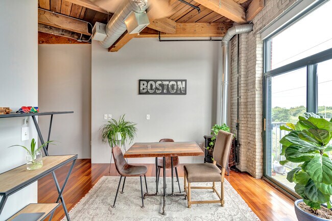 Foto del edificio - 43 Charlton St