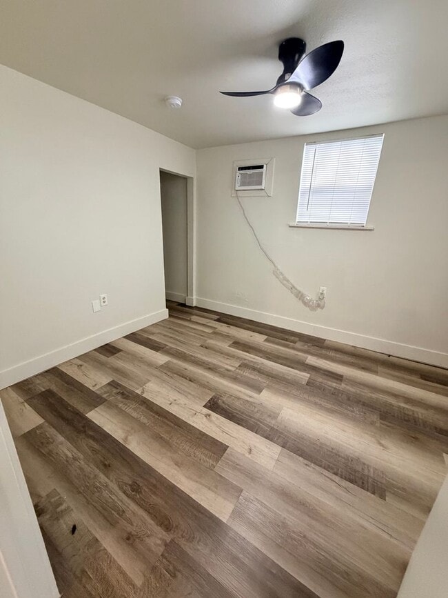 Essex1121 - Essex1121 Apartment