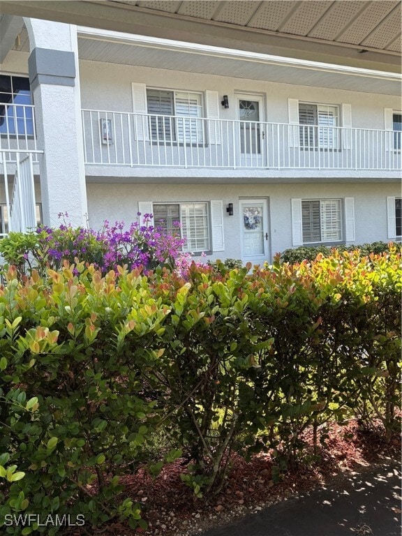 Building Photo - 228 Belina Dr