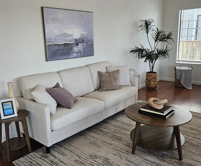 Foto del edificio - 4641 Spinnaker Way