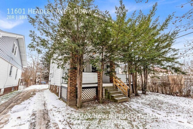 Building Photo - 11601 Headley Ave