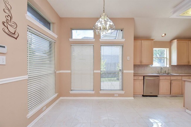 Building Photo - 6243 Surfside Ln