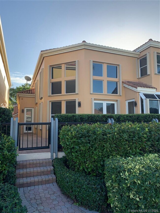Building Photo - 3745 NE 208th Terrace