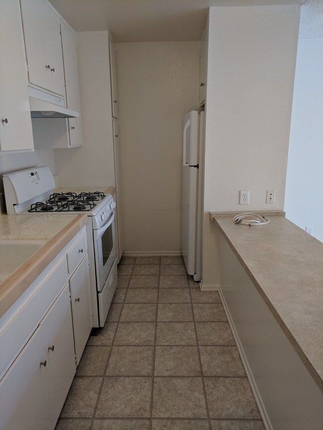 Foto del edificio - 2306 Oakwood Ave