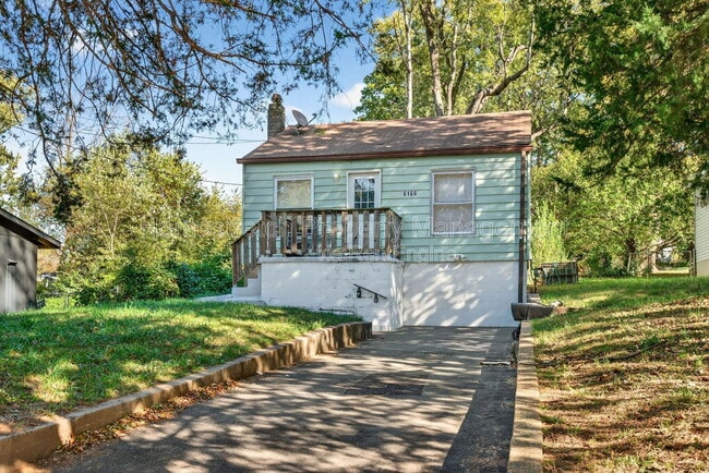 Foto del edificio - 6166 Emerald Ave