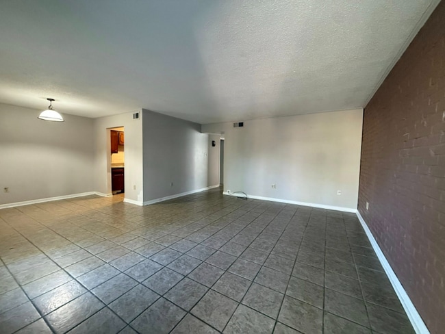 Building Photo - 11271 Florida Blvd
