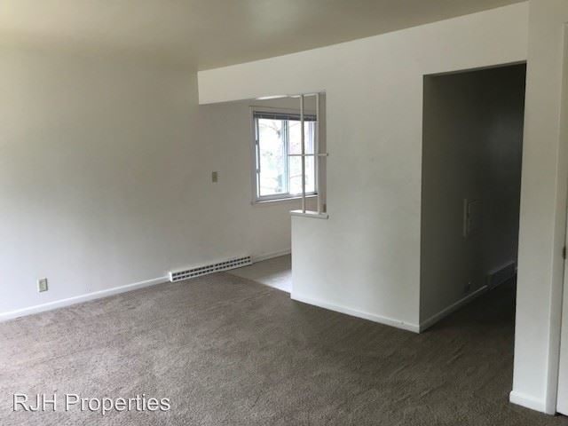 Building Photo - 5953 N 63rd St