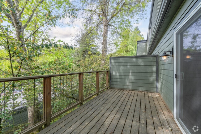2BR, 1.5BA - 1,100SF - Balcony - Chateau Hills