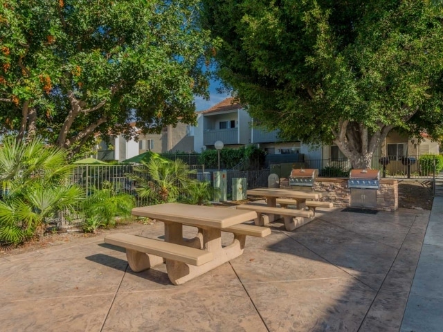 Building Photo - 311 Weston Cir