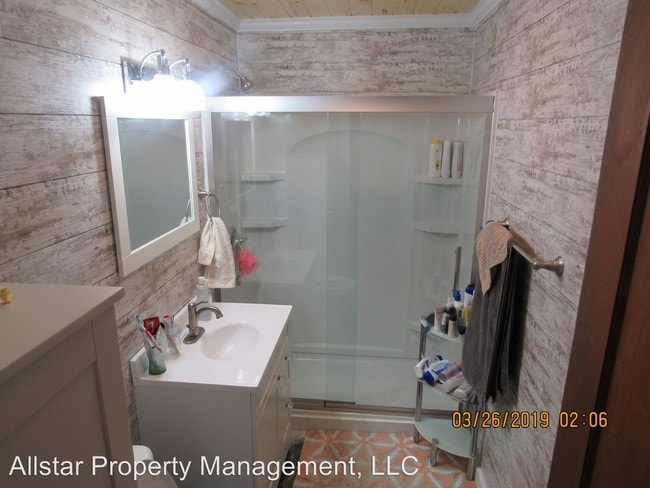 Building Photo - 1639 Laramie St