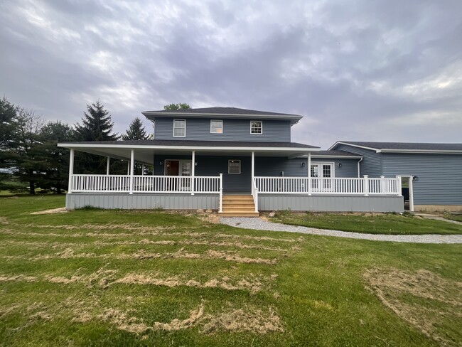 Building Photo - 1085 County Road 212