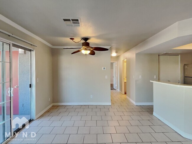 Foto del edificio - 8600 W Charleston Blvd