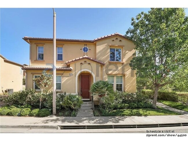 Building Photo - 25333 Los Arqueros Dr