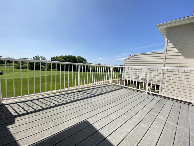 Foto del edificio - 1461 Belvior Ln NE