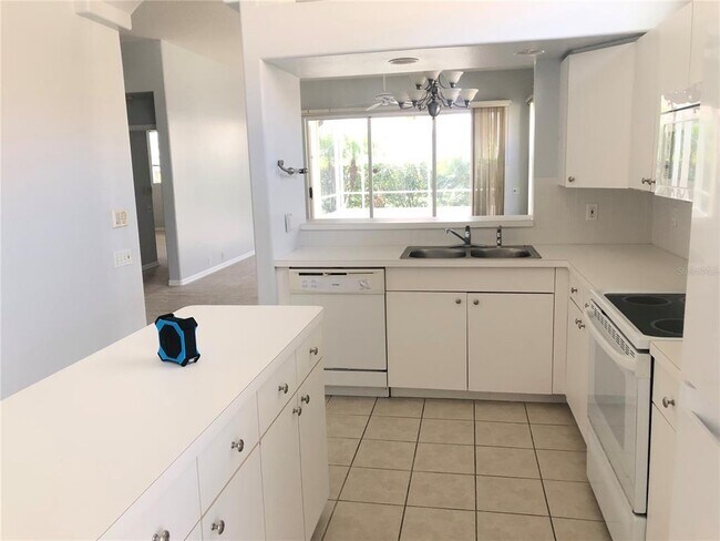 Foto del edificio - 6759 Hickory Hammock Cir