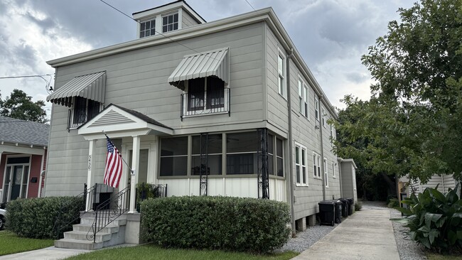 Building Photo - 5430 Hawthorne Pl