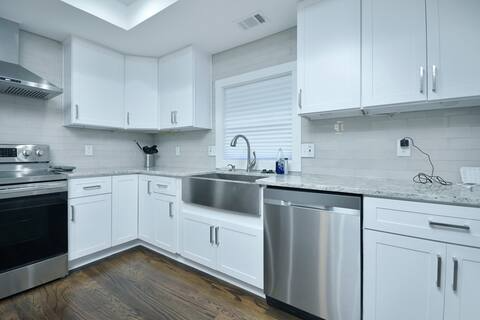 Building Photo - 266 Childs Dr NW