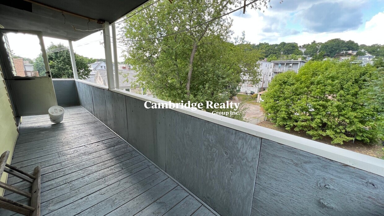 50 Lambert St Medford, MA 02155 - Alquileres en Medford, MA