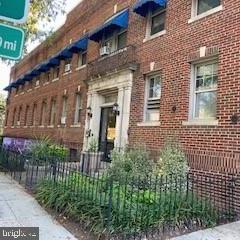 Foto del edificio - 1101 West Virginia Ave NE