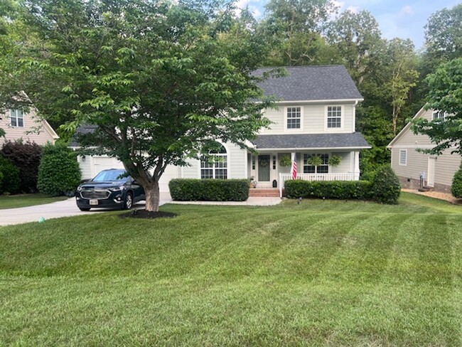 Foto del edificio - 355 Orchard Falls Dr