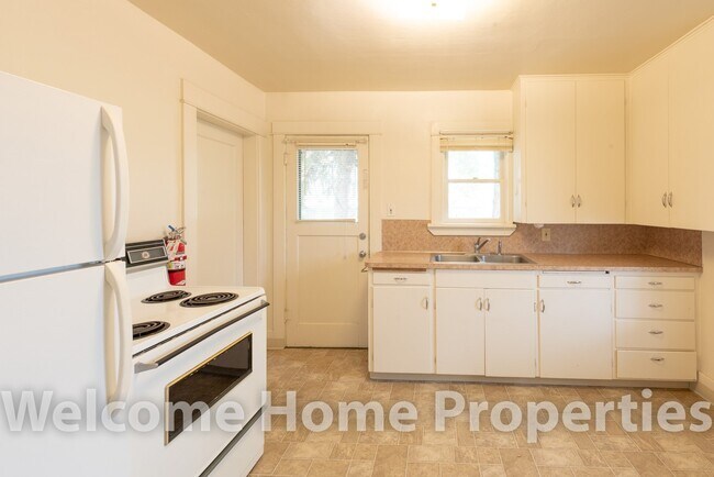 Foto del edificio - Cozy 2 Bedroom Apartment Close to WWU