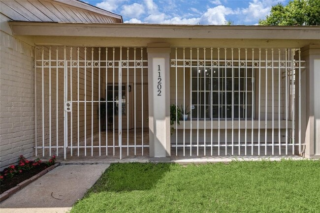 Foto del edificio - 11202 Bayou Pl Dr