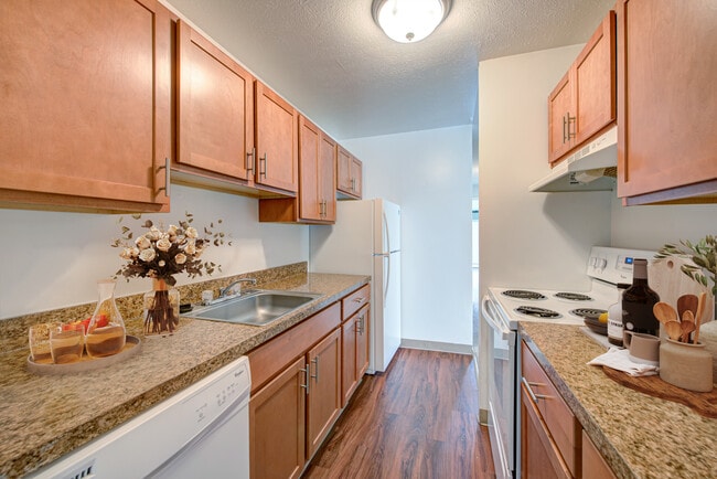 Building Photo - North Church Towers