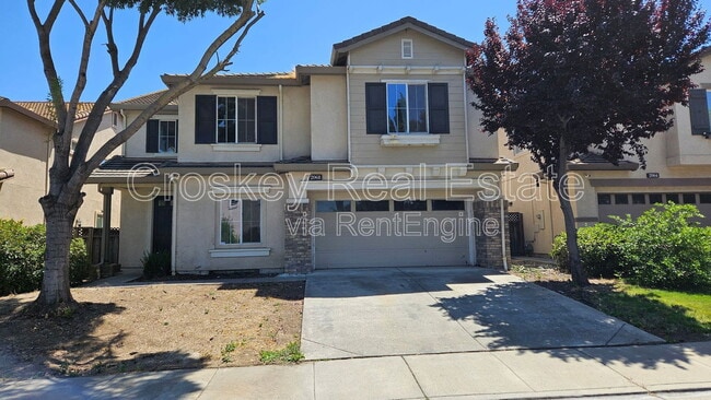 Building Photo - 2068 Eucalyptus Way