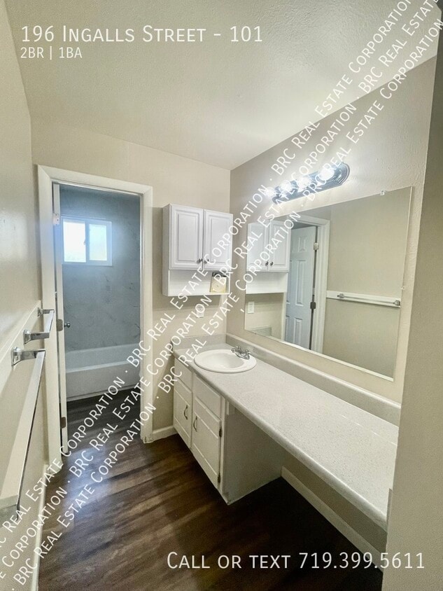 Foto principal - 196 Ingalls St