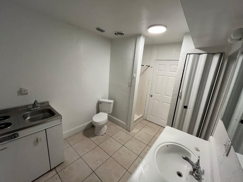 Foto del edificio - 331 51st St Ct W