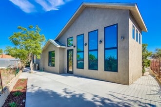 Building Photo - 3336 Altadena Ave.